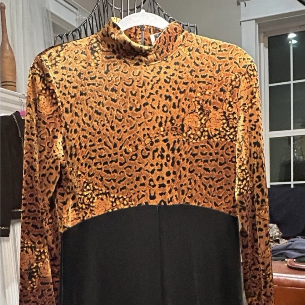 Vintage Elegant Animal Print and Black Long Sleeve Dress